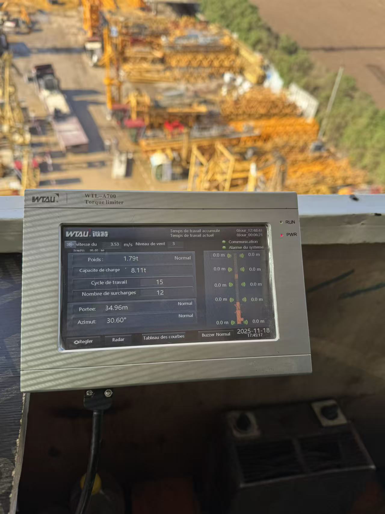 Un reconocido grupo de construcción marroquí instaló con éxito el sistema de prevención de colisiones de WTAU, reforzando las medidas de seguridad en las operaciones industriales.