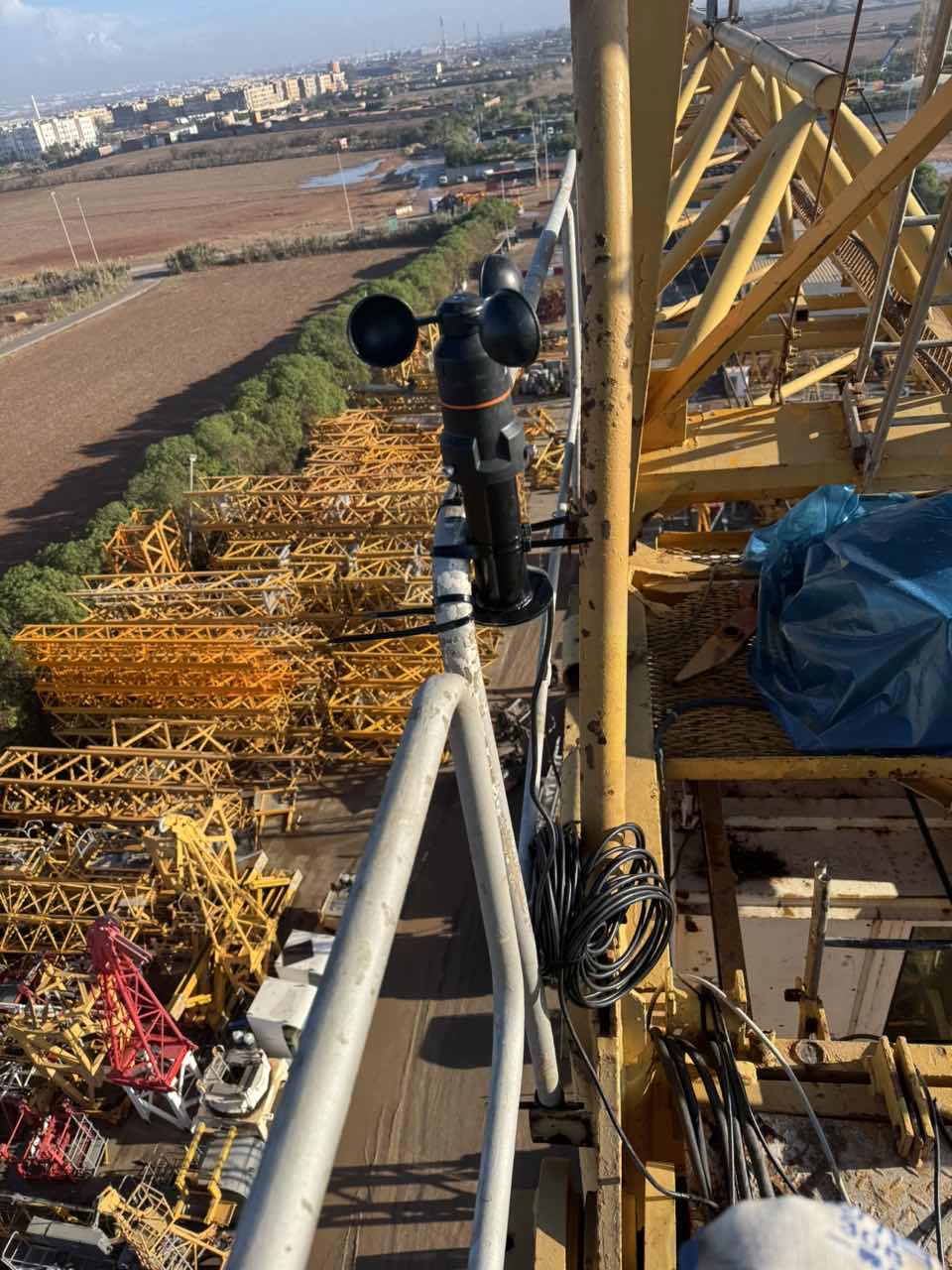 Un reconocido grupo de construcción marroquí instaló con éxito el sistema de prevención de colisiones de WTAU, reforzando las medidas de seguridad en las operaciones industriales.