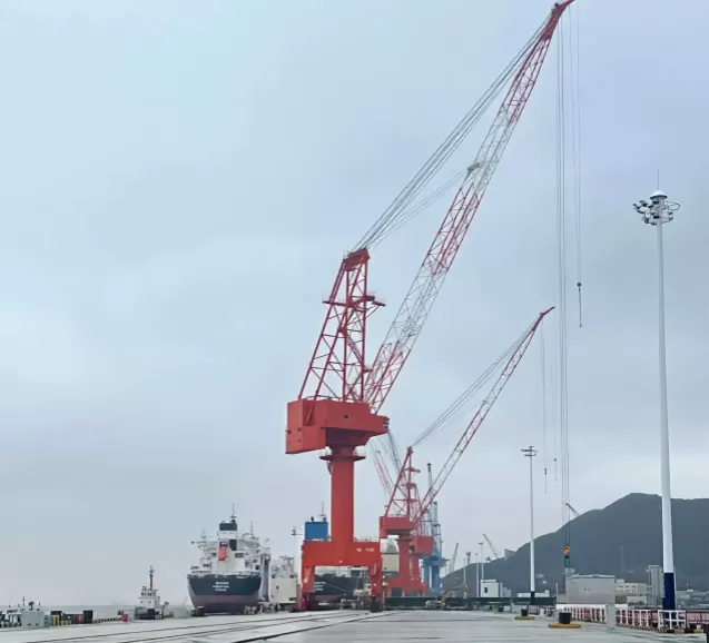 ¡WTAU colabora estrechamente con los astilleros! Sistema anticolisión LiDAR y monitoreo de seguridad CMS implementados en grúas.